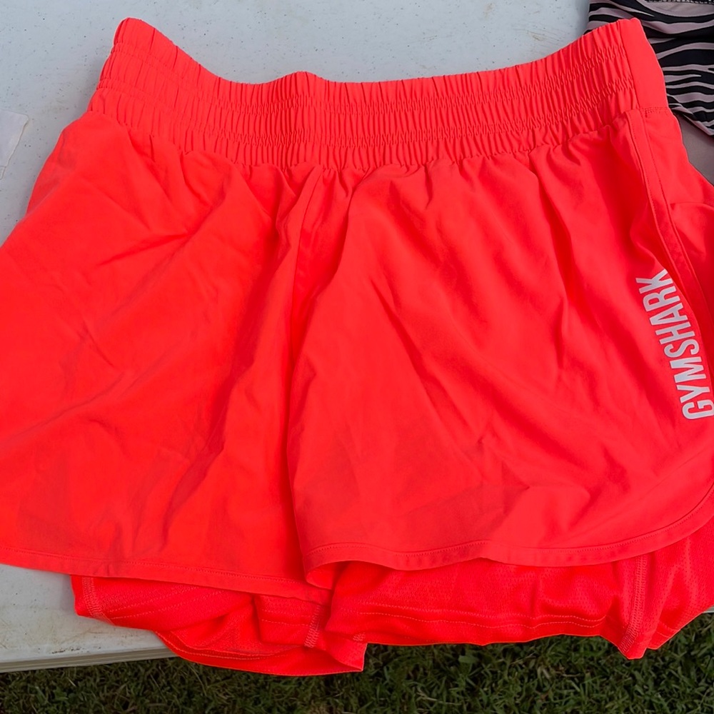 Burnt orange BRAND NEW gymshark running shorts